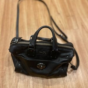 Rhyder COACH BLACK satchel bag Pre owned in excellent condition!
